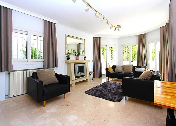 Villa Casa Isabella With Heated Pool Nerja